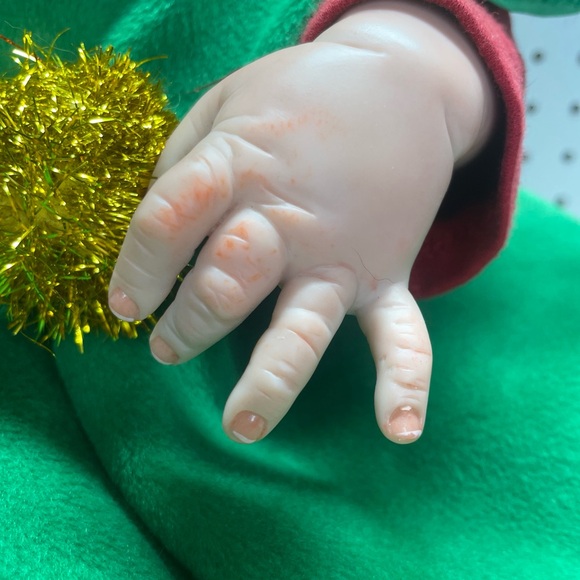 Anatomically Correct Newborn Girl With Tree Costume Pre Owned Condition - Picture 8 of 8